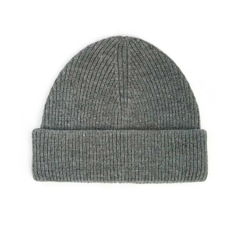 NWT Ribbed Foldover Beanie